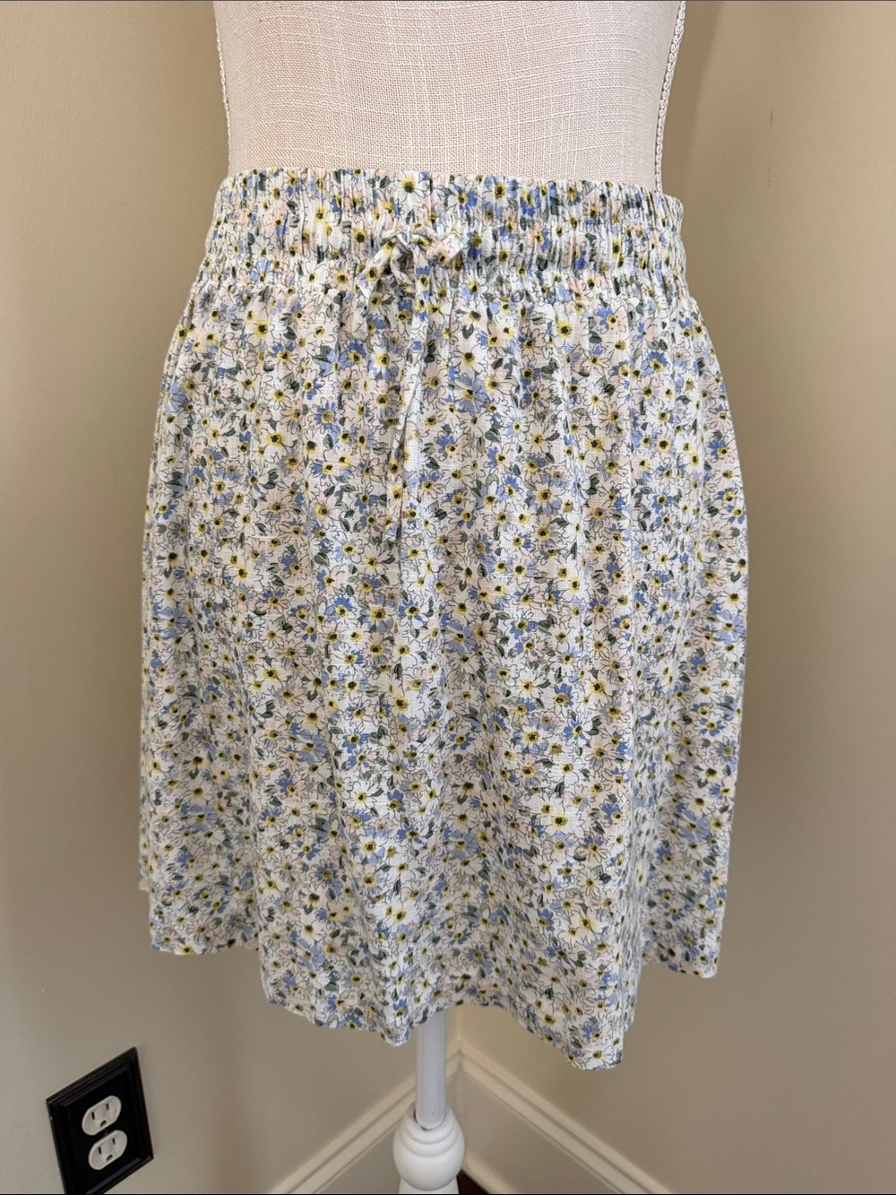 Copper Key White Floral Mini Skirt with Blue & Yellow Accents